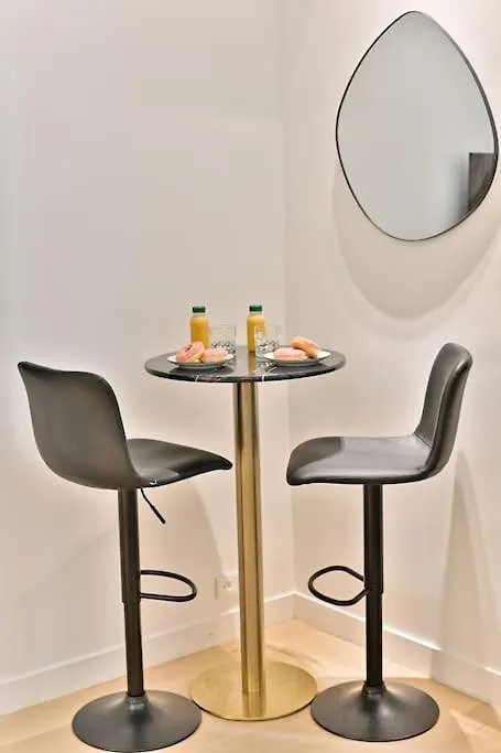 Apartment Studio Chic Au Centre Du Sentier Paris France